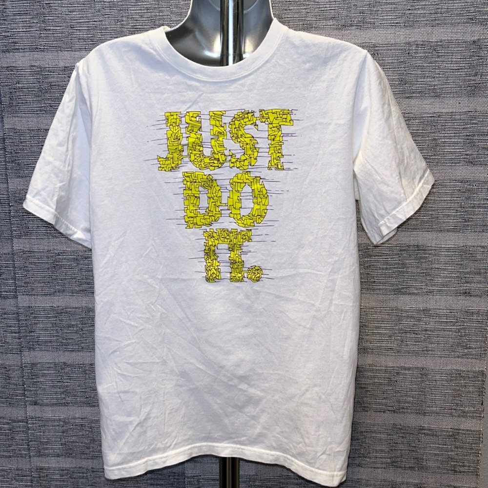 Boy’s XL Nike “Just Do It” t-shirt